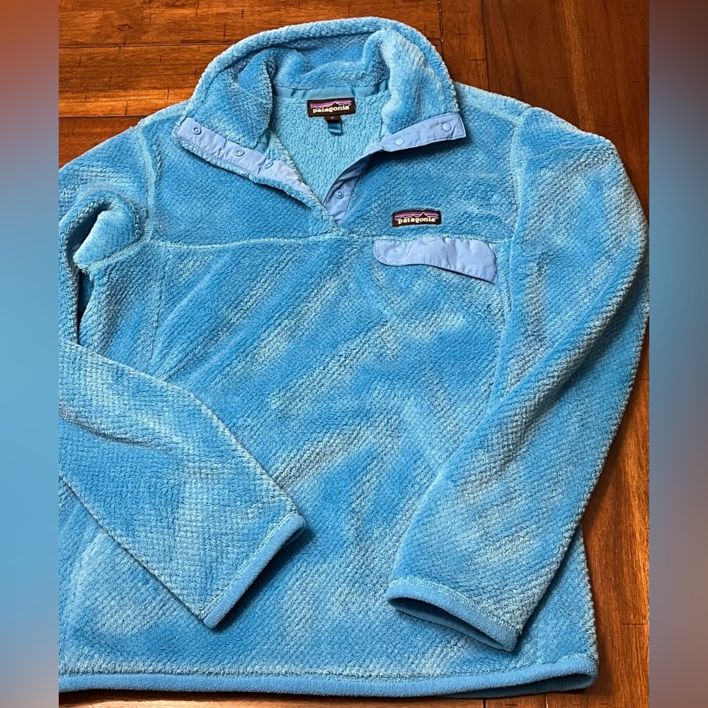 Patagonia Pullover - image 3